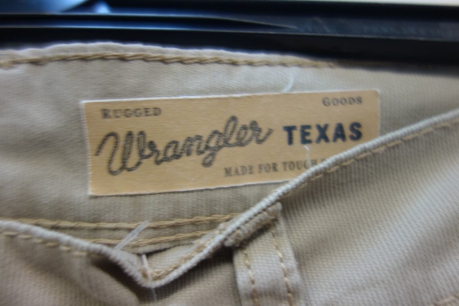 EK2912 Herren Hose von Wrangler, beige, Gr. W33/L342