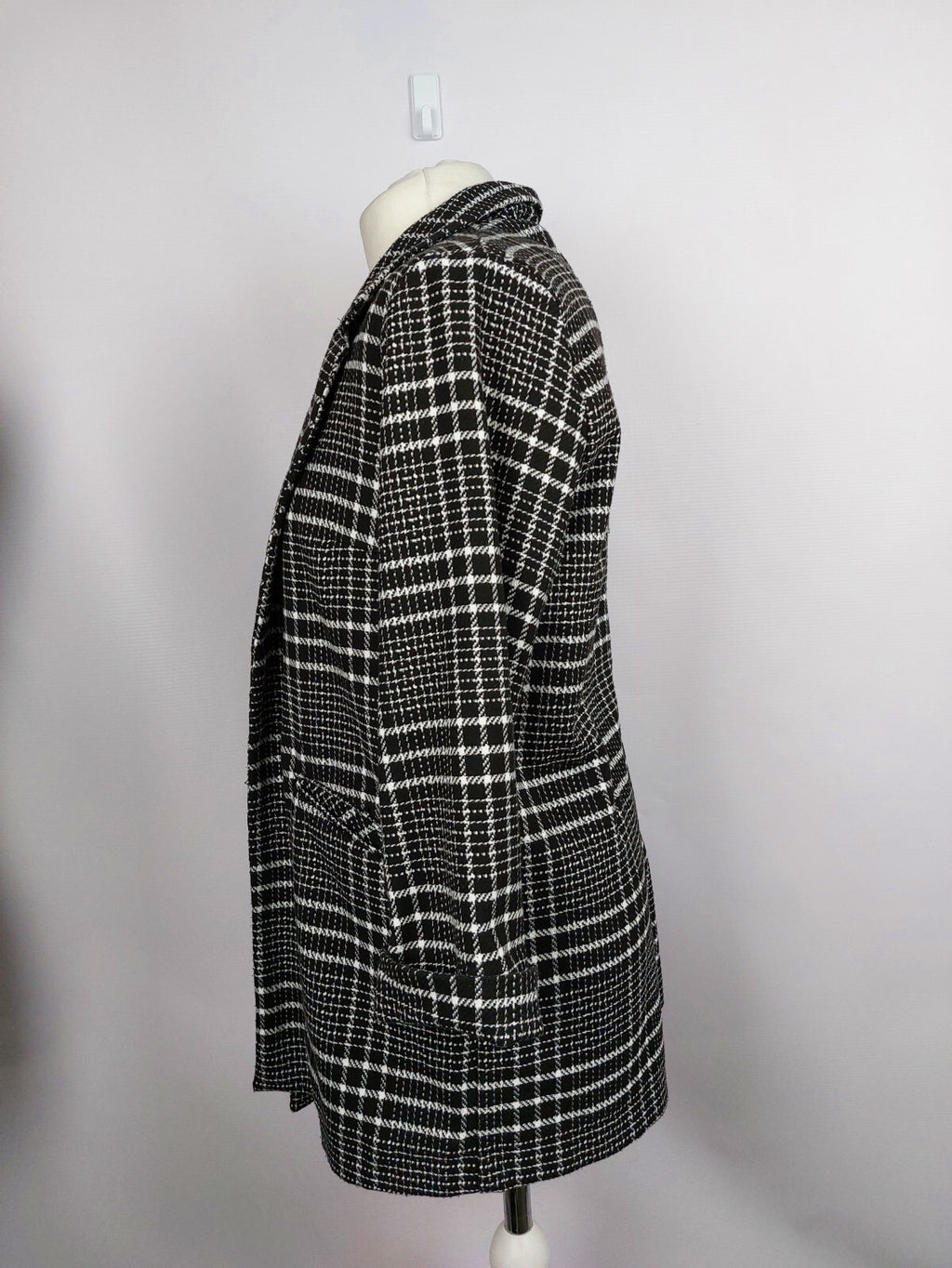 EK3168 Damen Jäckchen von Koton, schwarz/weiß, Gr. 383