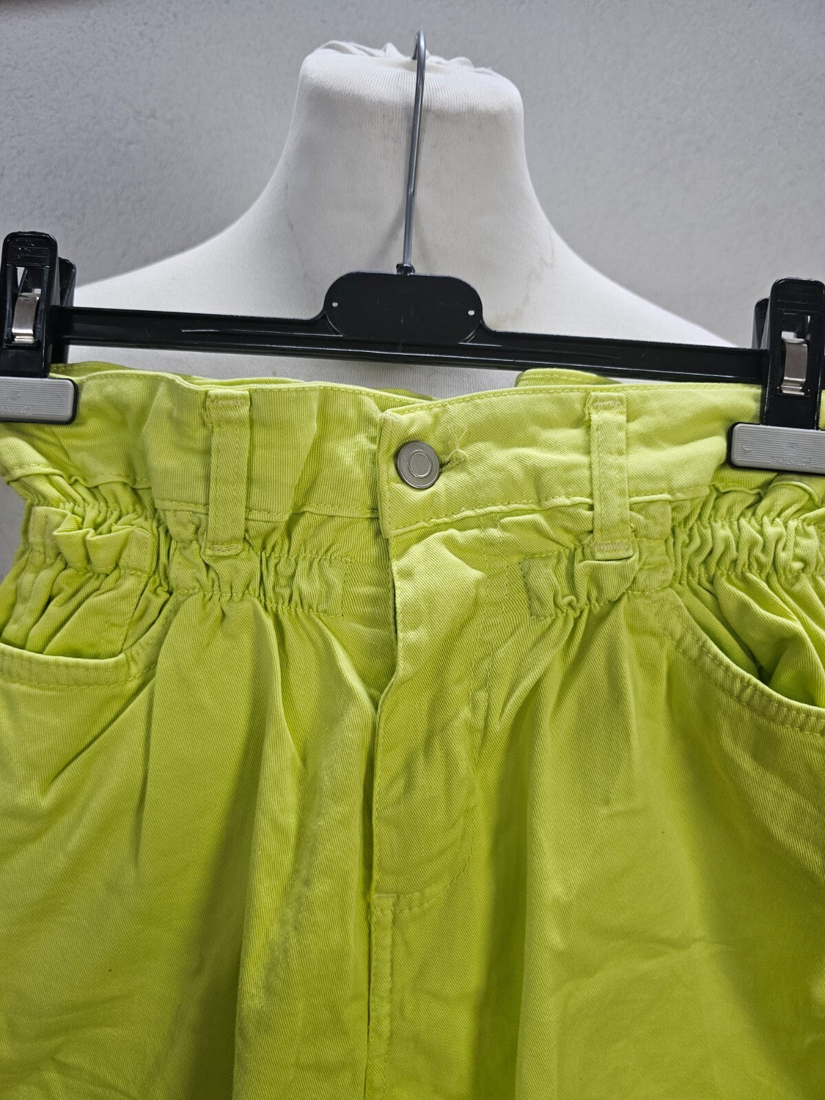 EK1128 Damen Shorts von Republica, neongrün, Gr. M1