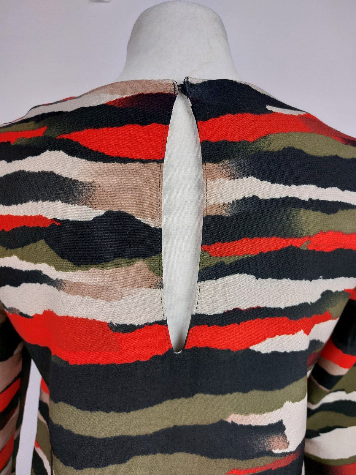 EK1556 Damen Kleid von H&M, mehrfarbig, Gr. 365