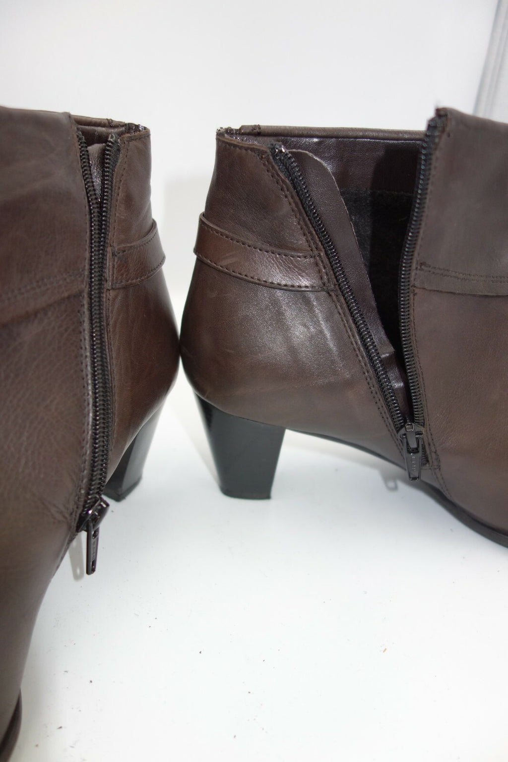 ES0102 Damen Stiefeletten von Zanon&Zago, dunkelbraun, 414
