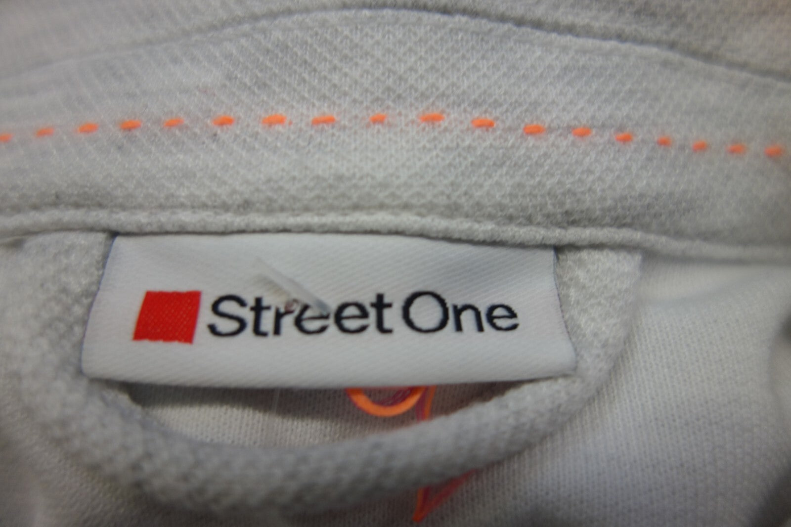 EK1813 Damen Jacke von Street One, grau, Gr. 424