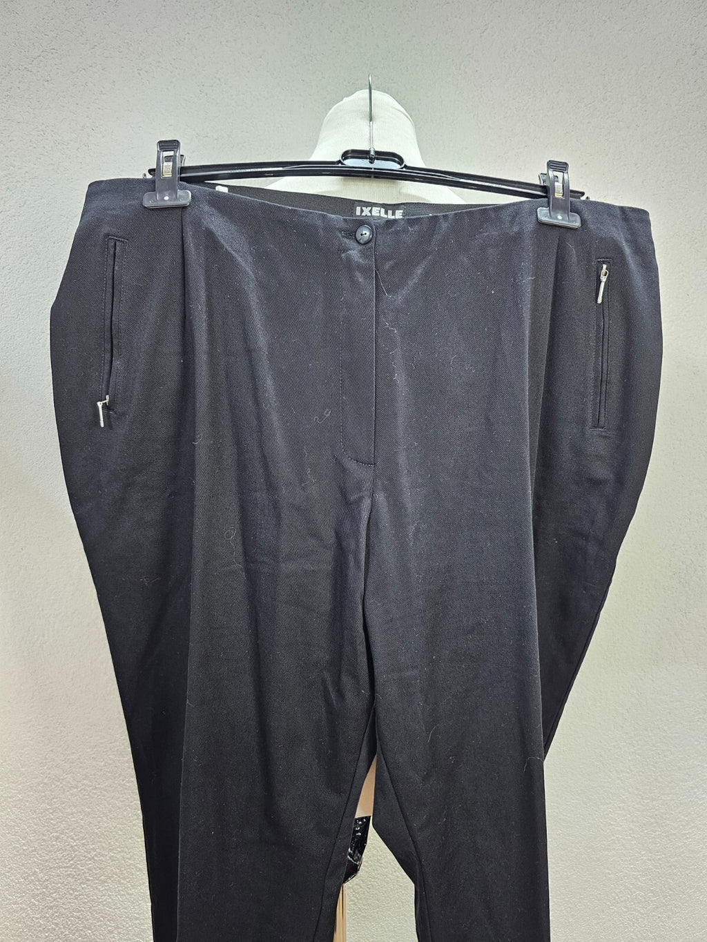 EK6072 Herren Anzughose von Ixelle, schwarz, Gr. 541