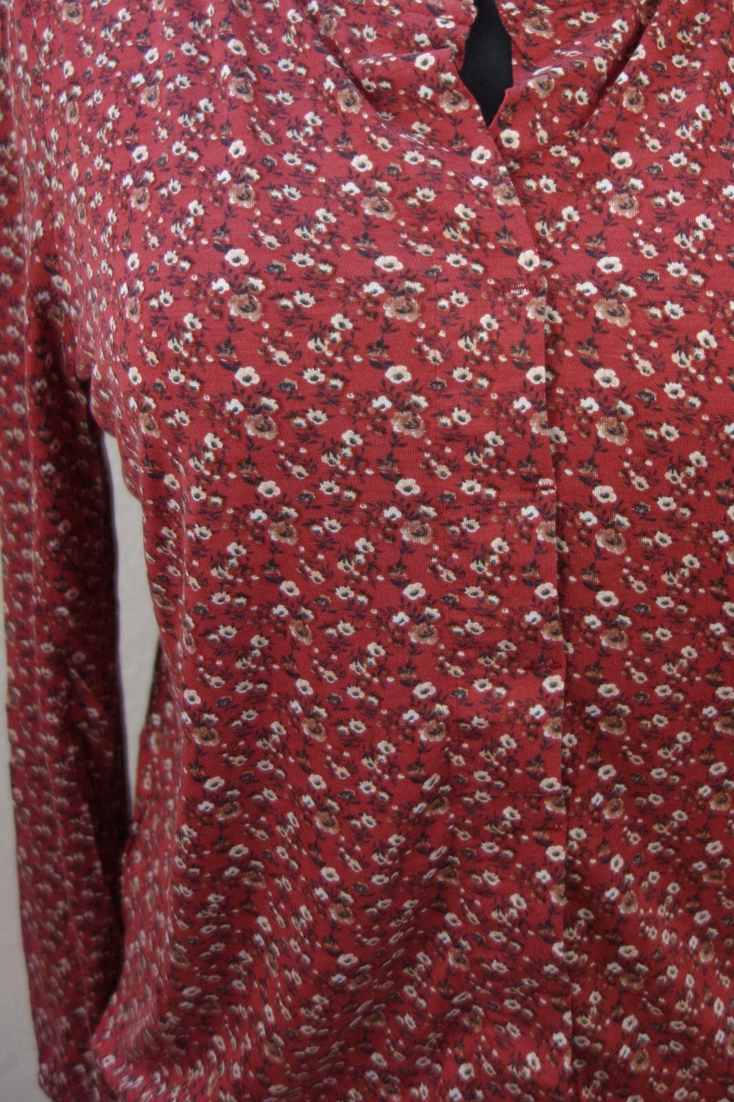 EK3567 Damen Shirt von Esprit, rot geblümt, Gr. S2