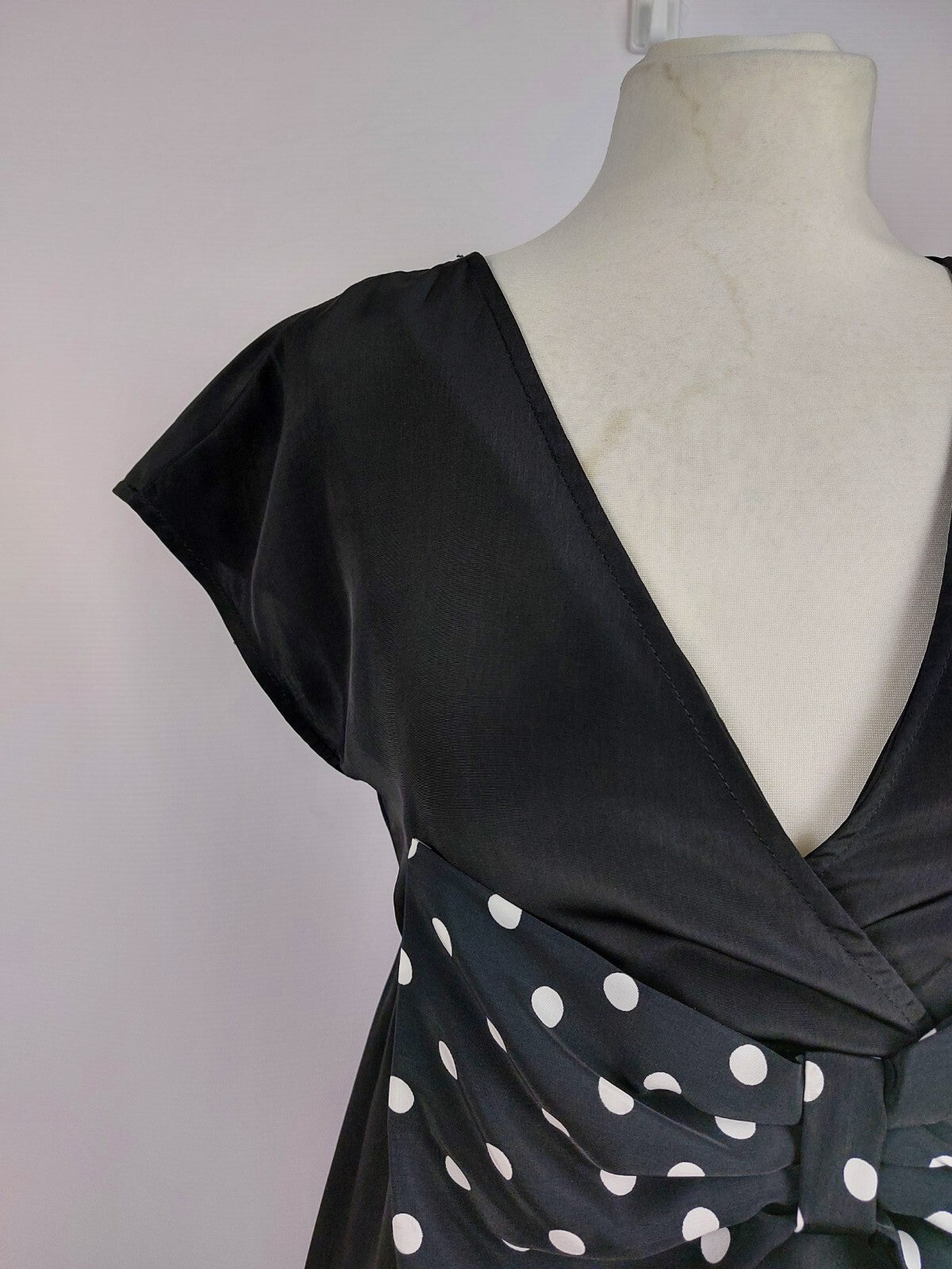 EK4518 Damen Kleid von H&M, schwarz, Gr. 362