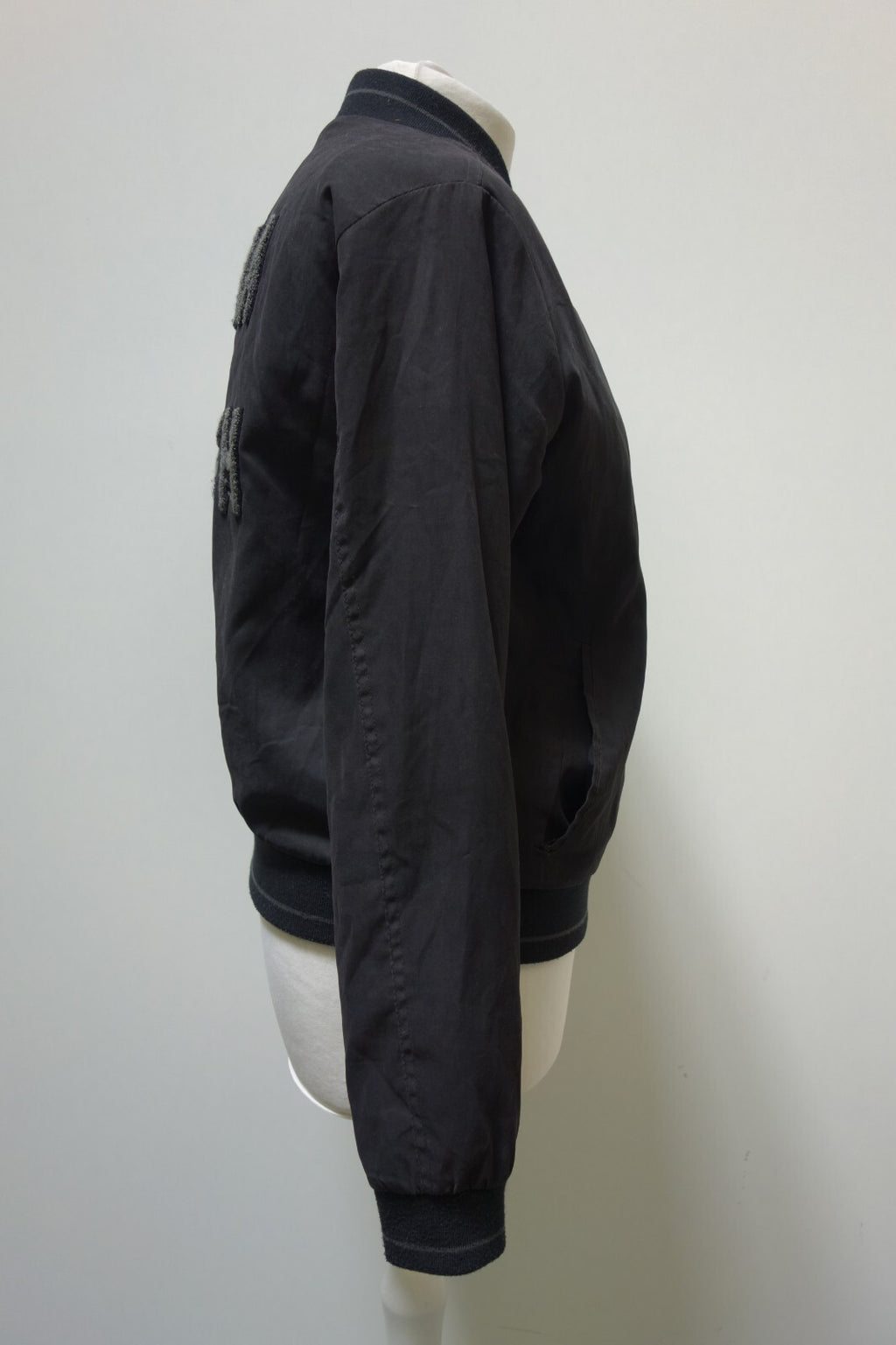 EK1814 Damen Bomberjacke von Pull & Bear, grau, S3