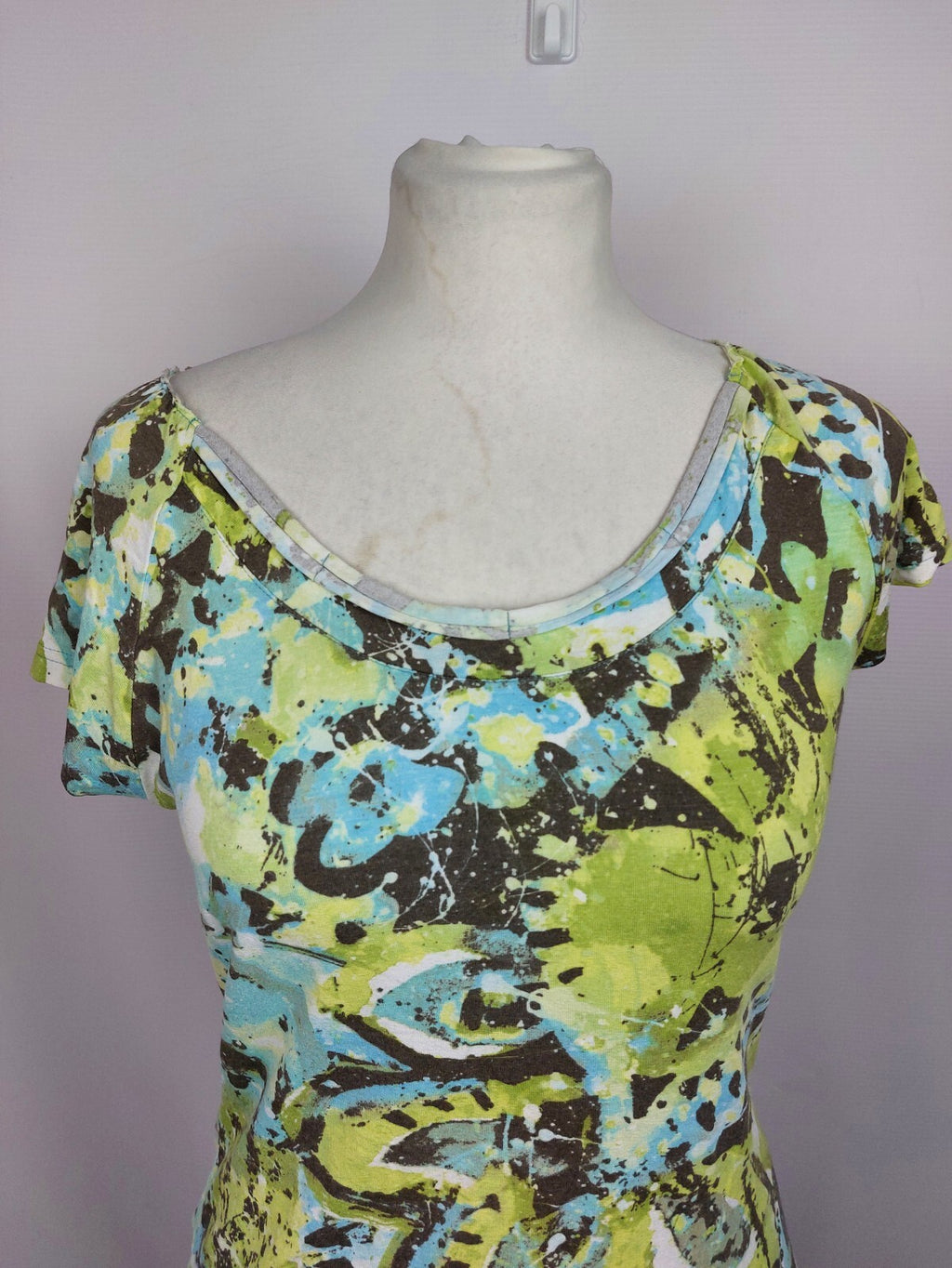 EK4777 Damen T-Shirt von Modee, grün/blau/braun, Gr. 381