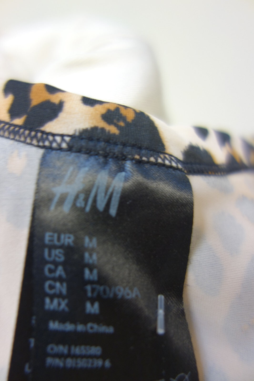 EK3614 Damen Kleid von H&M, Leoprint, Gr. M5