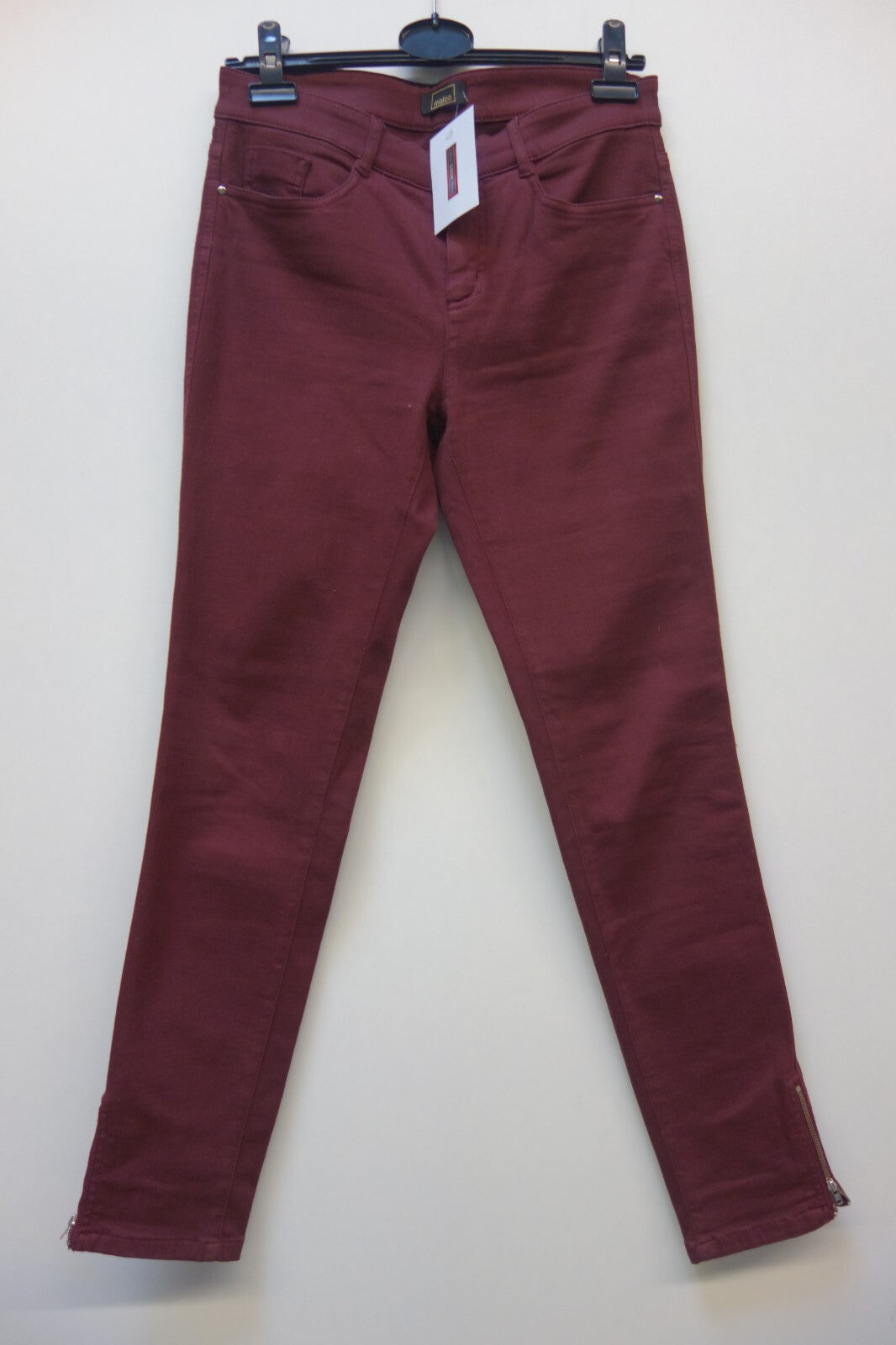 EK2965 Damen Hose von maloo, dunkelrot, Gr. 180
