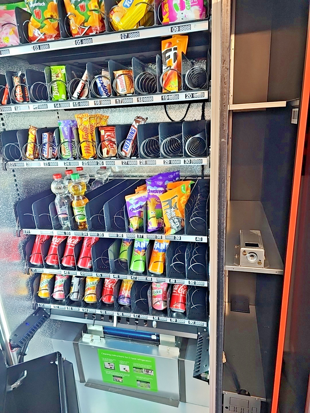 Snack Automat   mit Kartenzahlung Münzwechsler  und  Geldscheinen tolles Design9