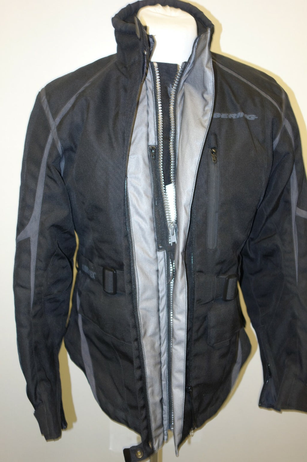 EK1391 Motorrad Jacke von Bering, schwarz, Gr. T56