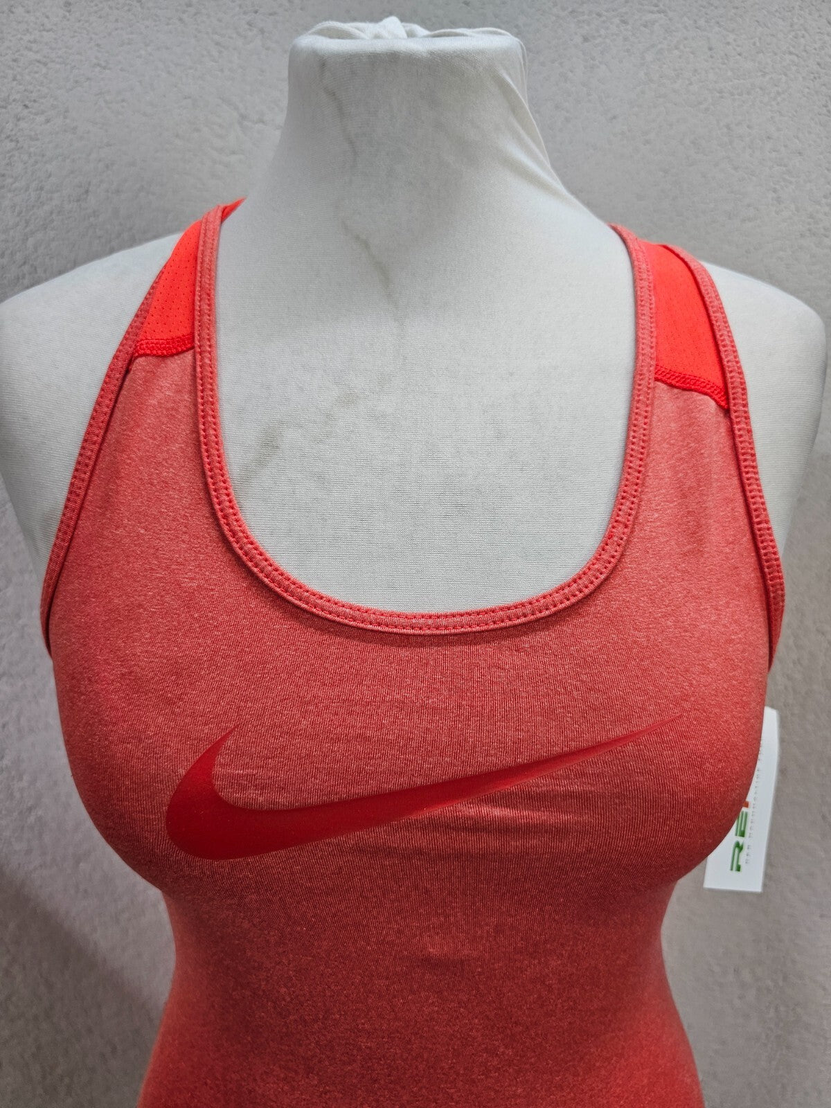 EK5294 Damen Sporttop von Nike, rot, Gr.XS1