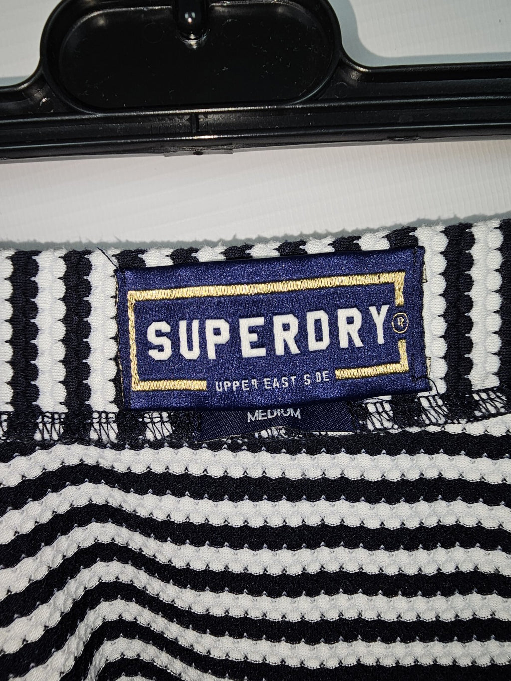 EK6865 Damen Rock von Superdry, Schwarz/weiß, Gr.M3