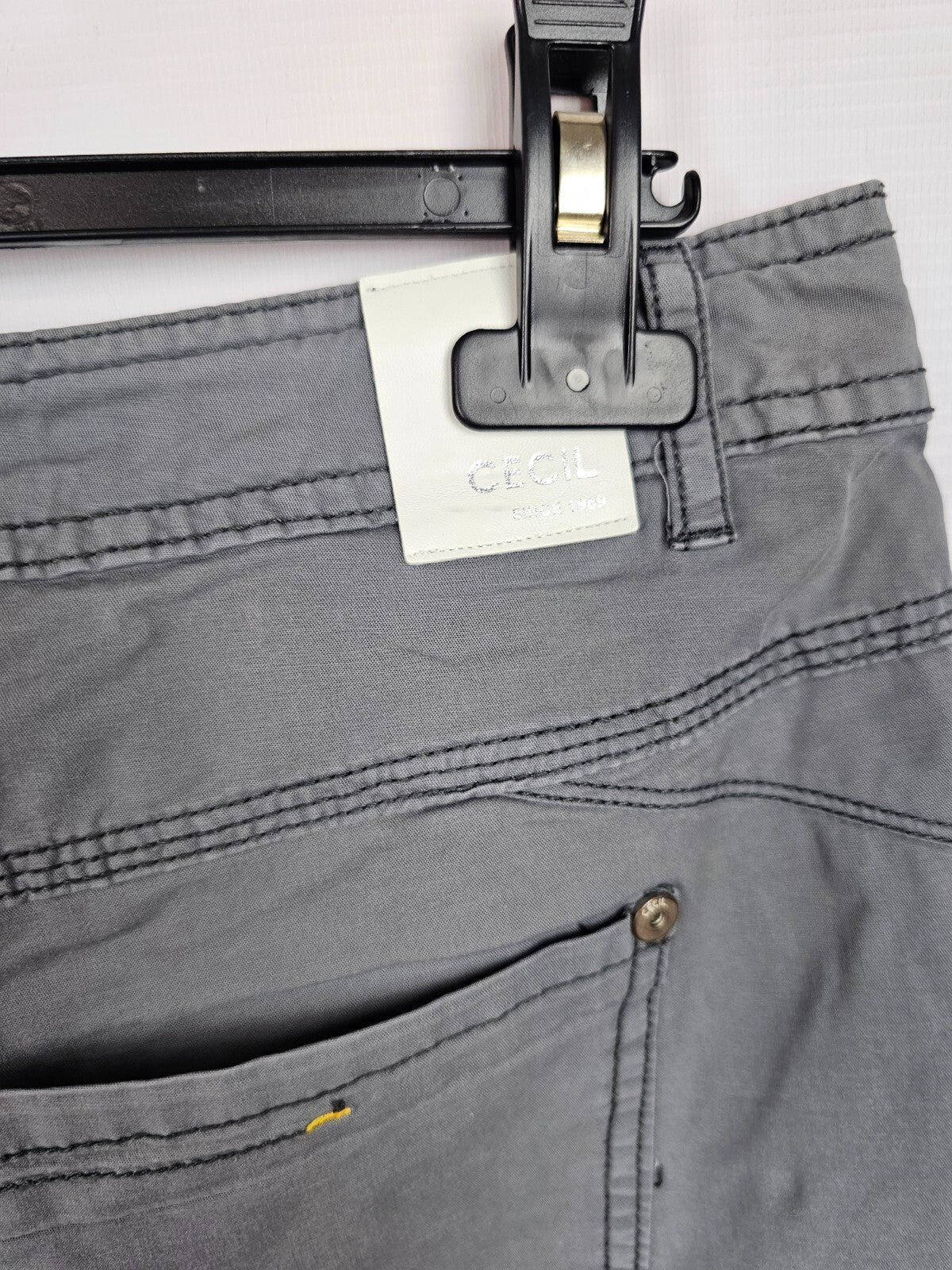 EK5687 Damen  Capri Hose von Cecil, grau, Gr. W347