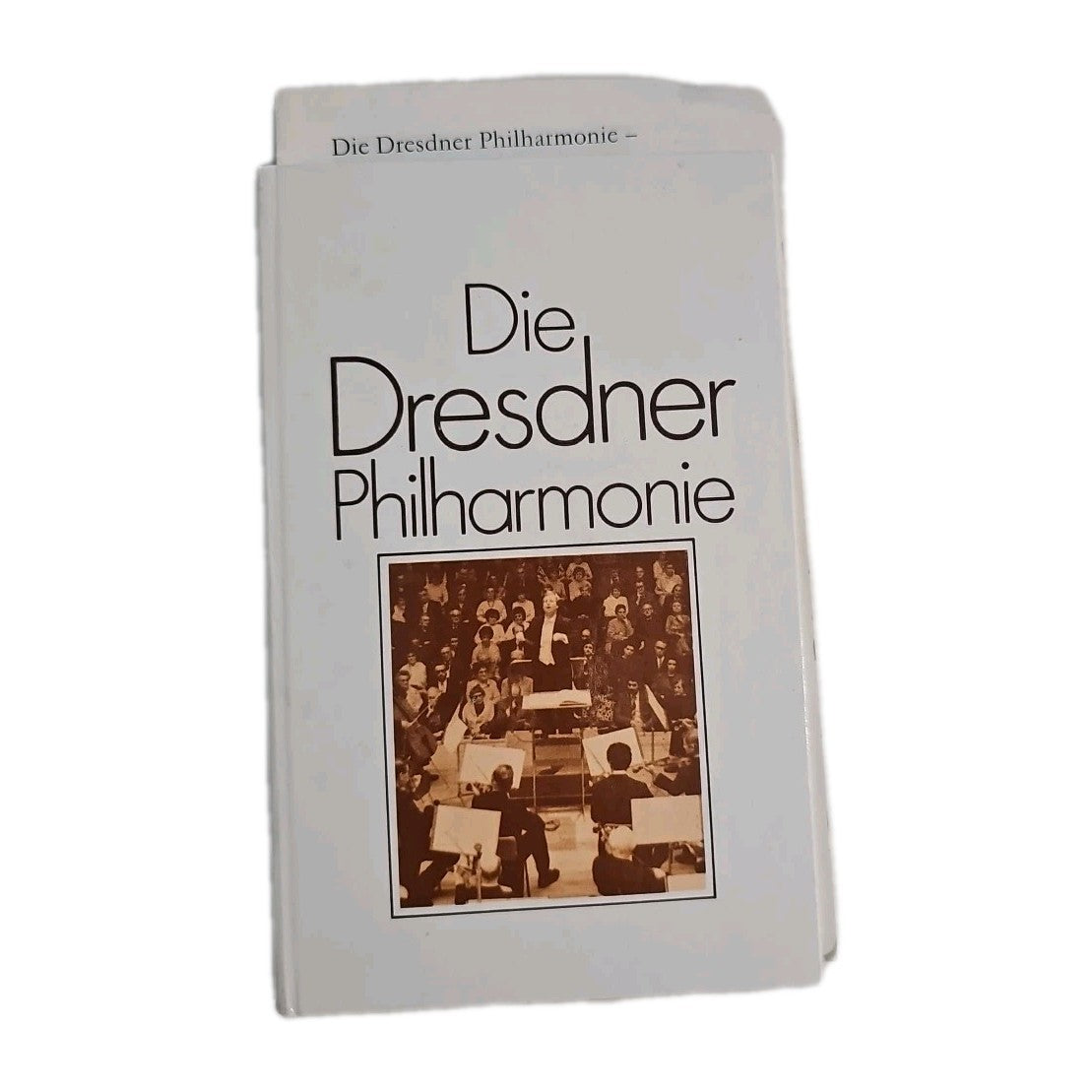 EB4030 Die Dresdner Philarmonie von Dieter Härtwig | Bildbiographie0