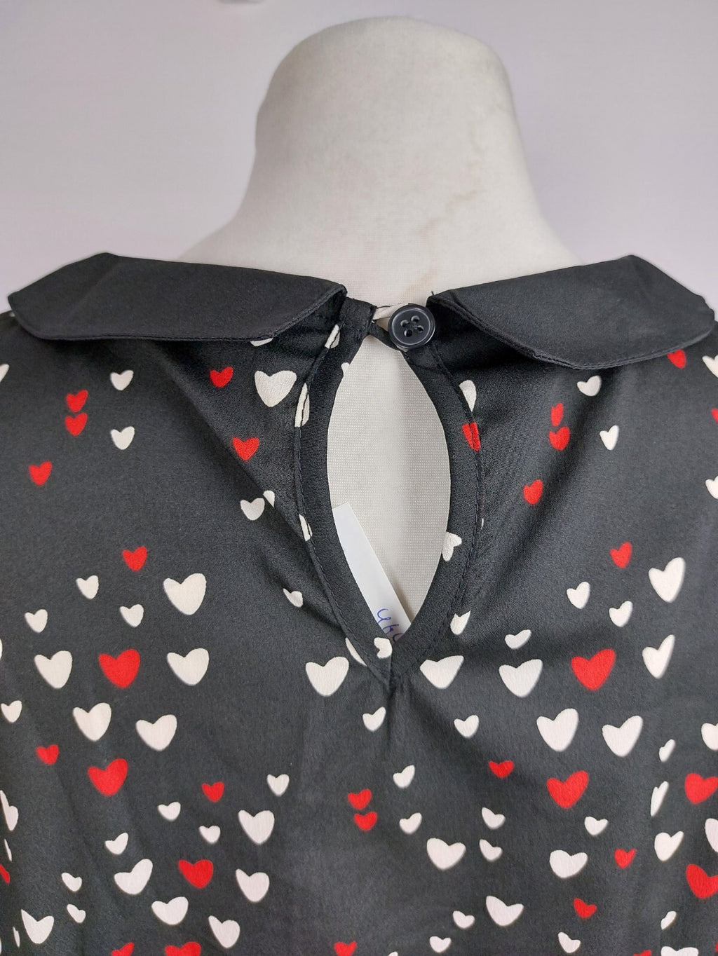 EK4640 Damen Bluse von Laura Kent, schwarz mit Herzchen, Gr. 385
