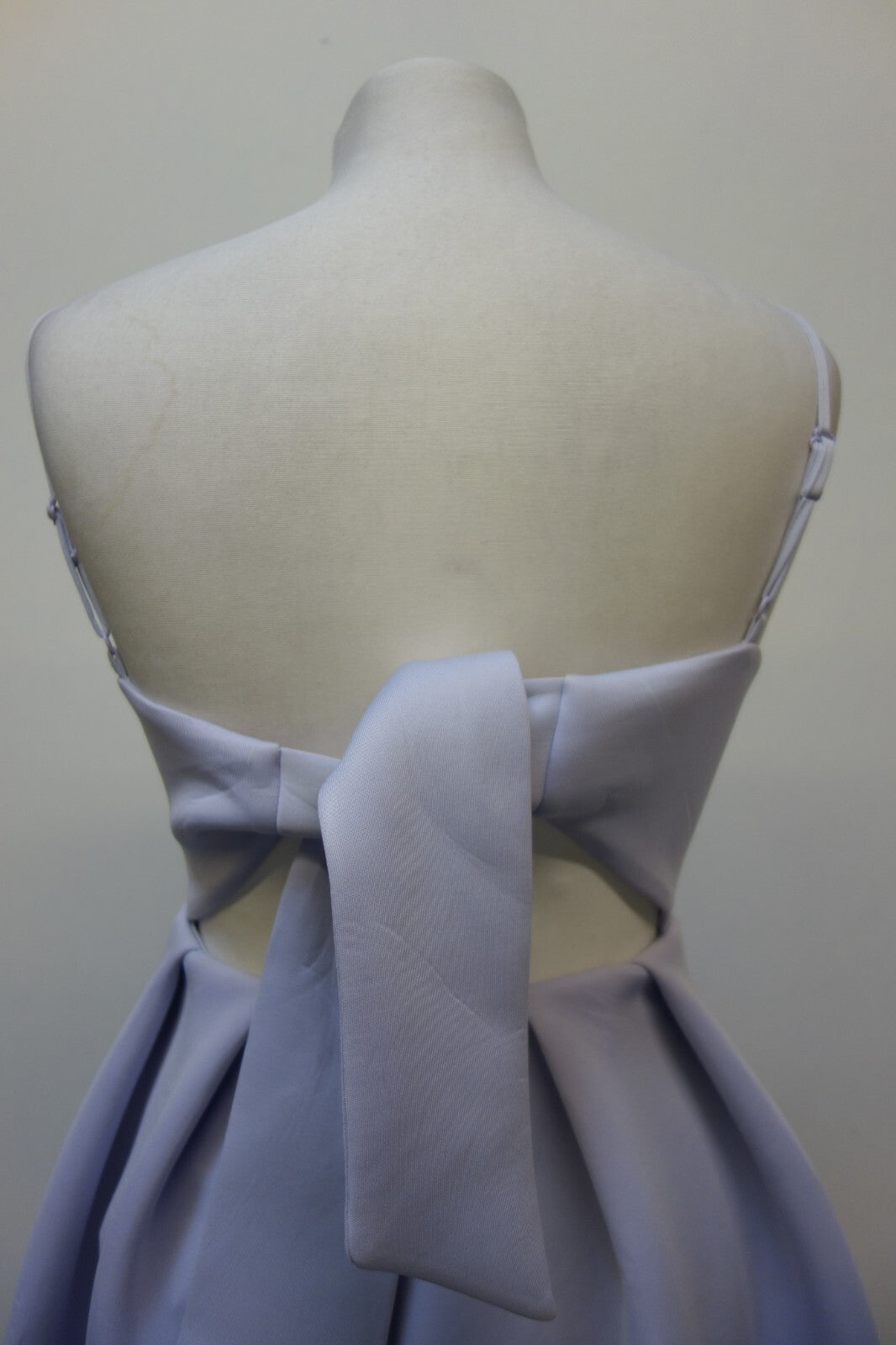 EK2496 Damen Kleid von ASOS, Gr.344