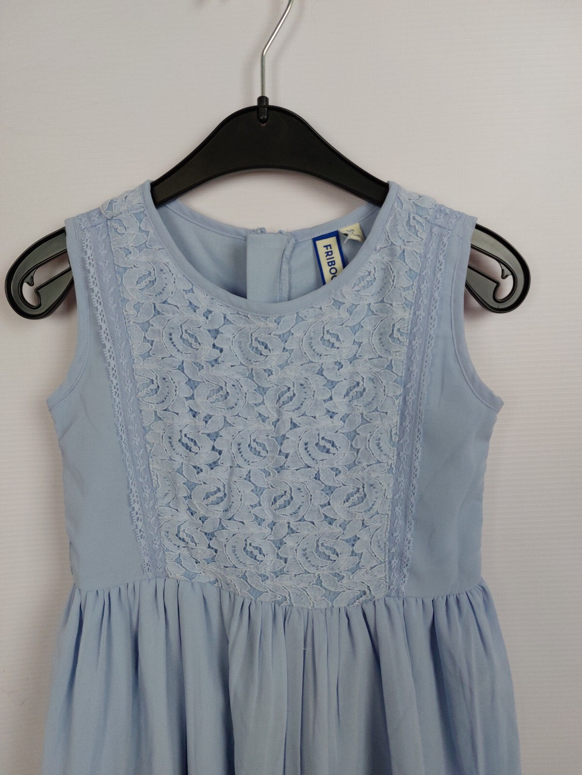 EK1914 Mädchen Kleid von Friboo, hellblau, Gr.110/116 (5/6 Y)1