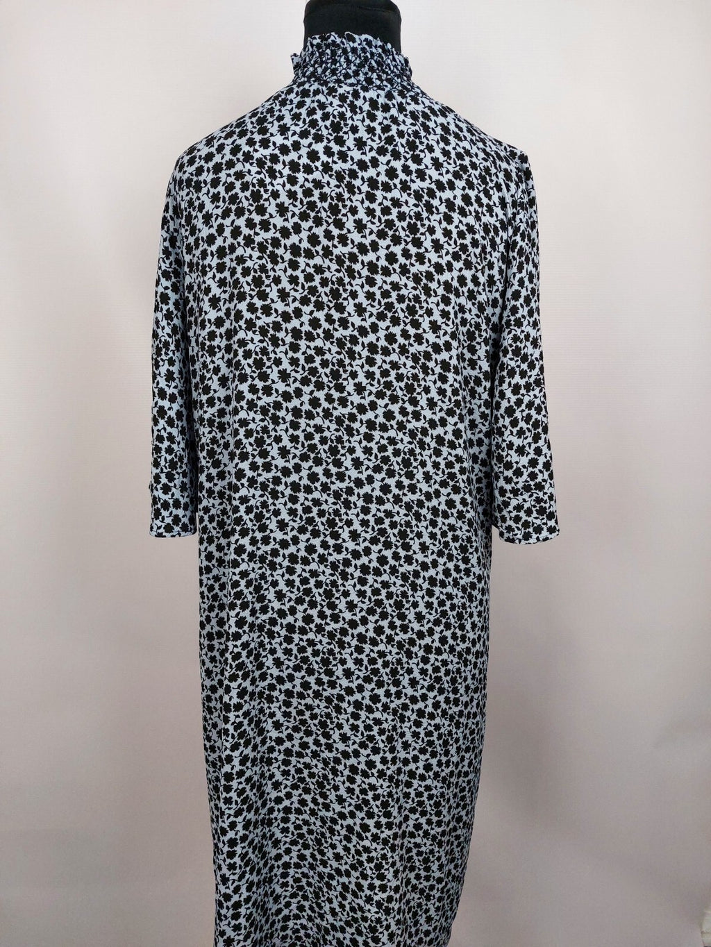 EK3914 Damen Kleid von H&M, blau/schwarz, Gr. 425