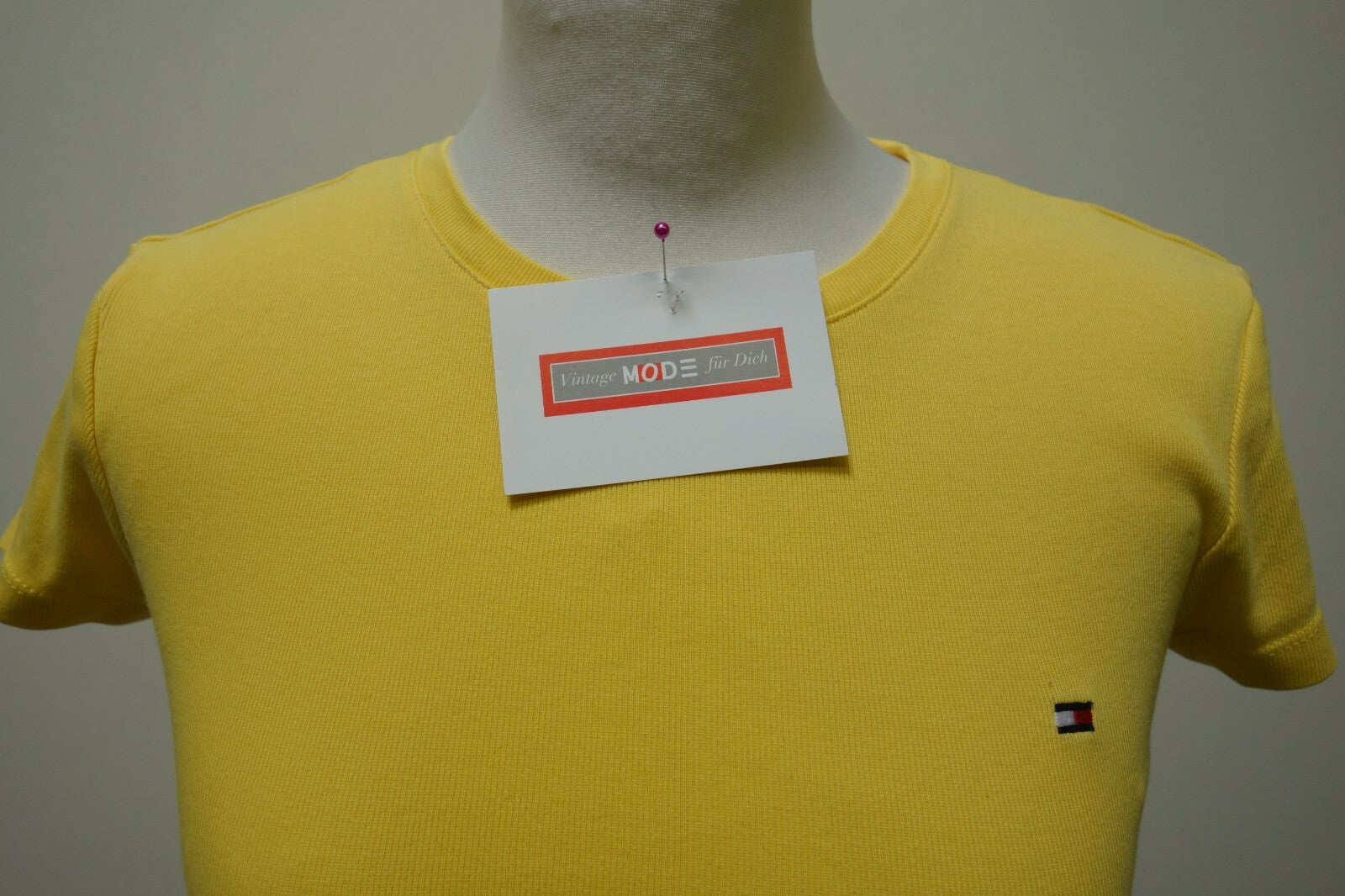 EK1738 Damen T-Shirt von Tommy Hilfiger, gelb, Gr. XS1