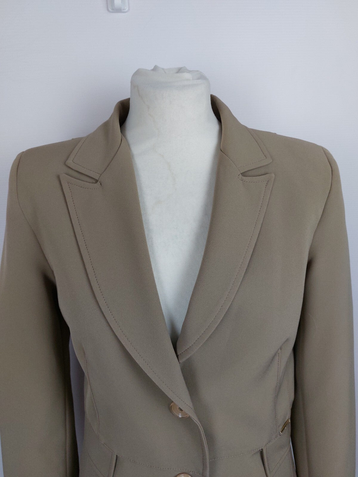 EK0369 Damen Blazer von Volocharter, beigebraun, Gr. 381