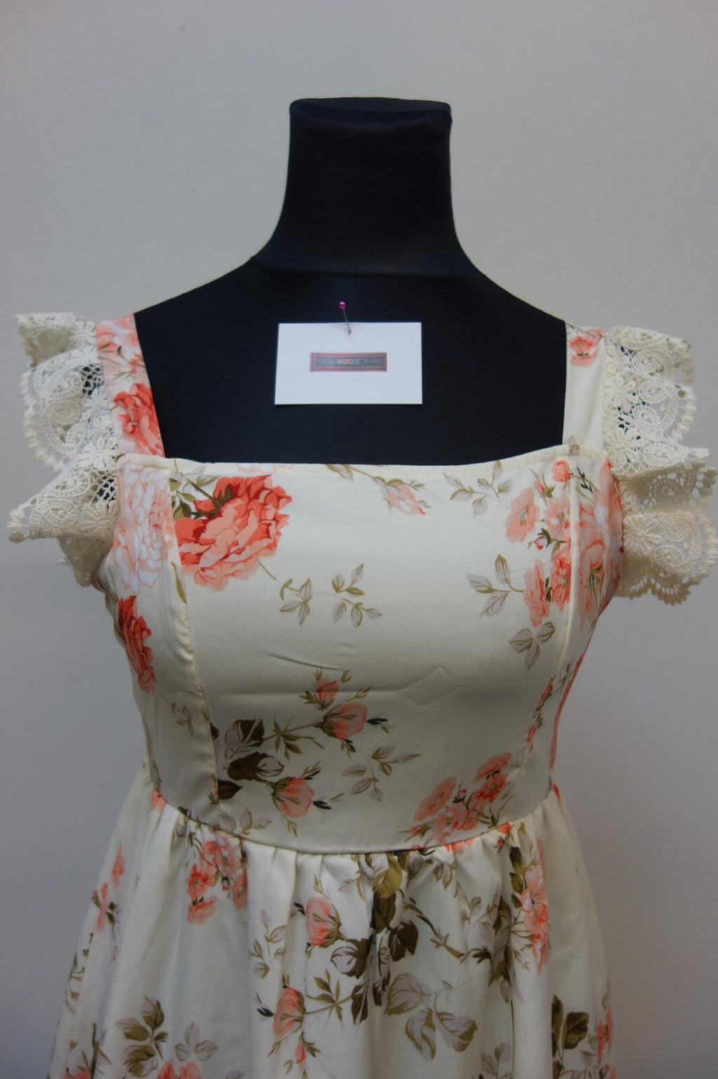 EK3744 Blumenkleid von Shein 1