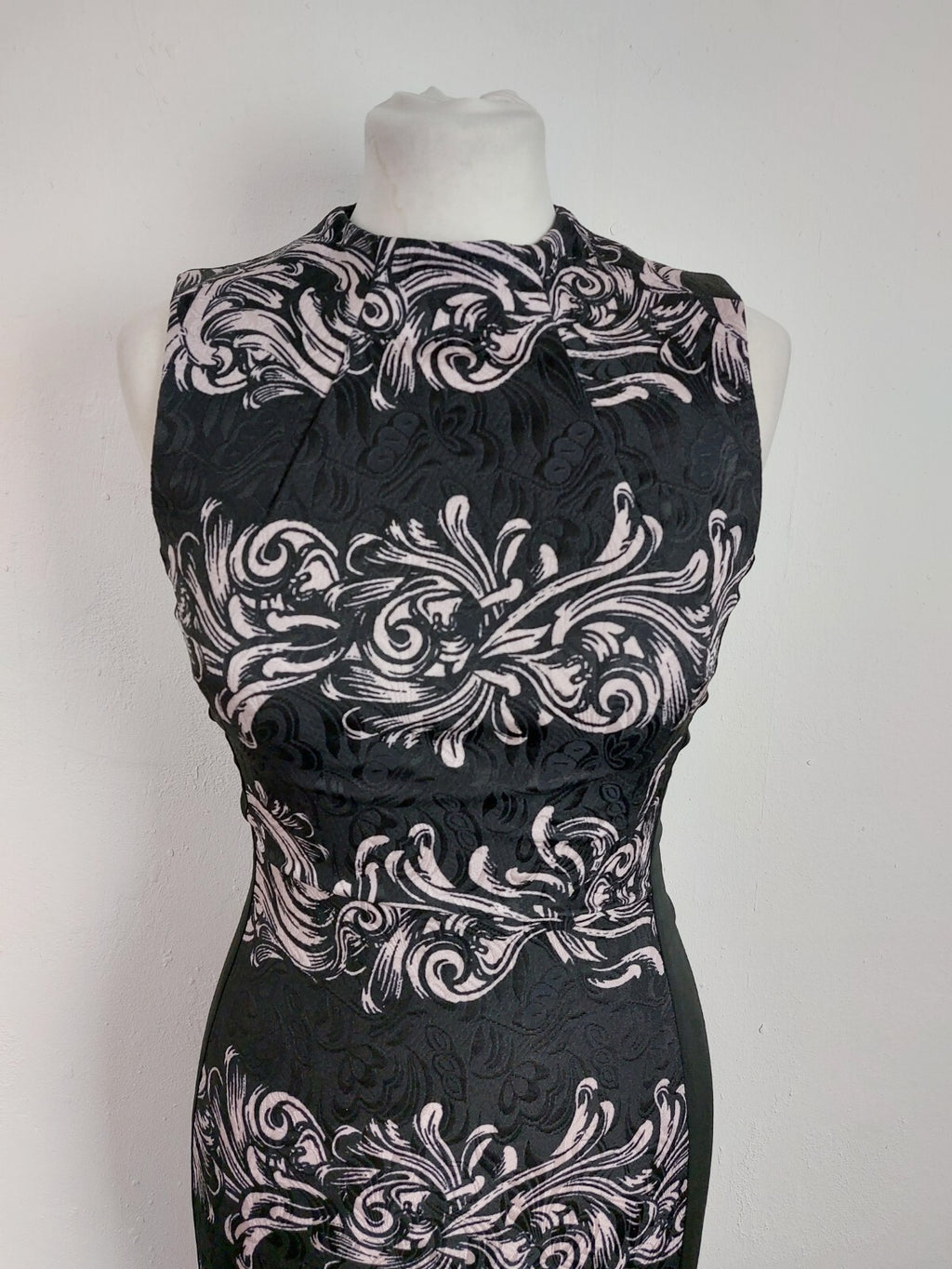 EK1373 Damen Kleid von H&M, schwarz mit Muster, Gr. 361