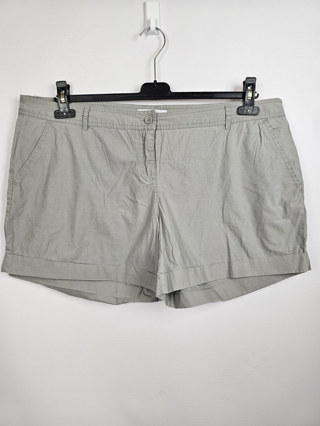 EK5551 Damen Shorts von bpc, grau, Gr. 460