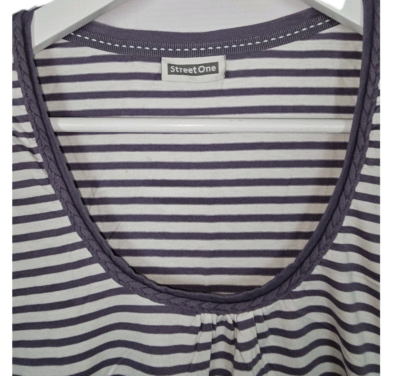 EK11087 Damen T-Shirt von Street One, Weiß-Lila, Gr. 422