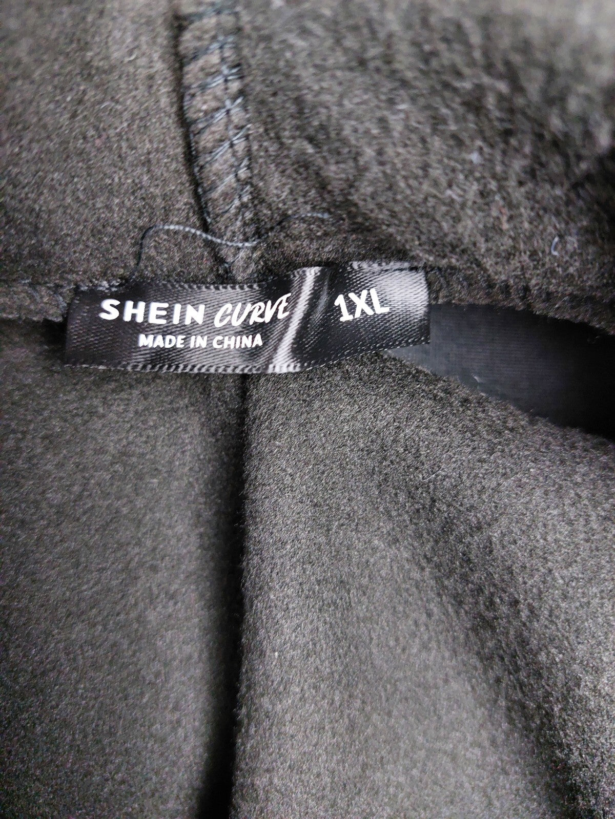 EK4969 Damen Pulloverkleid von SheIn Curve, schwarz, Gr. XL8