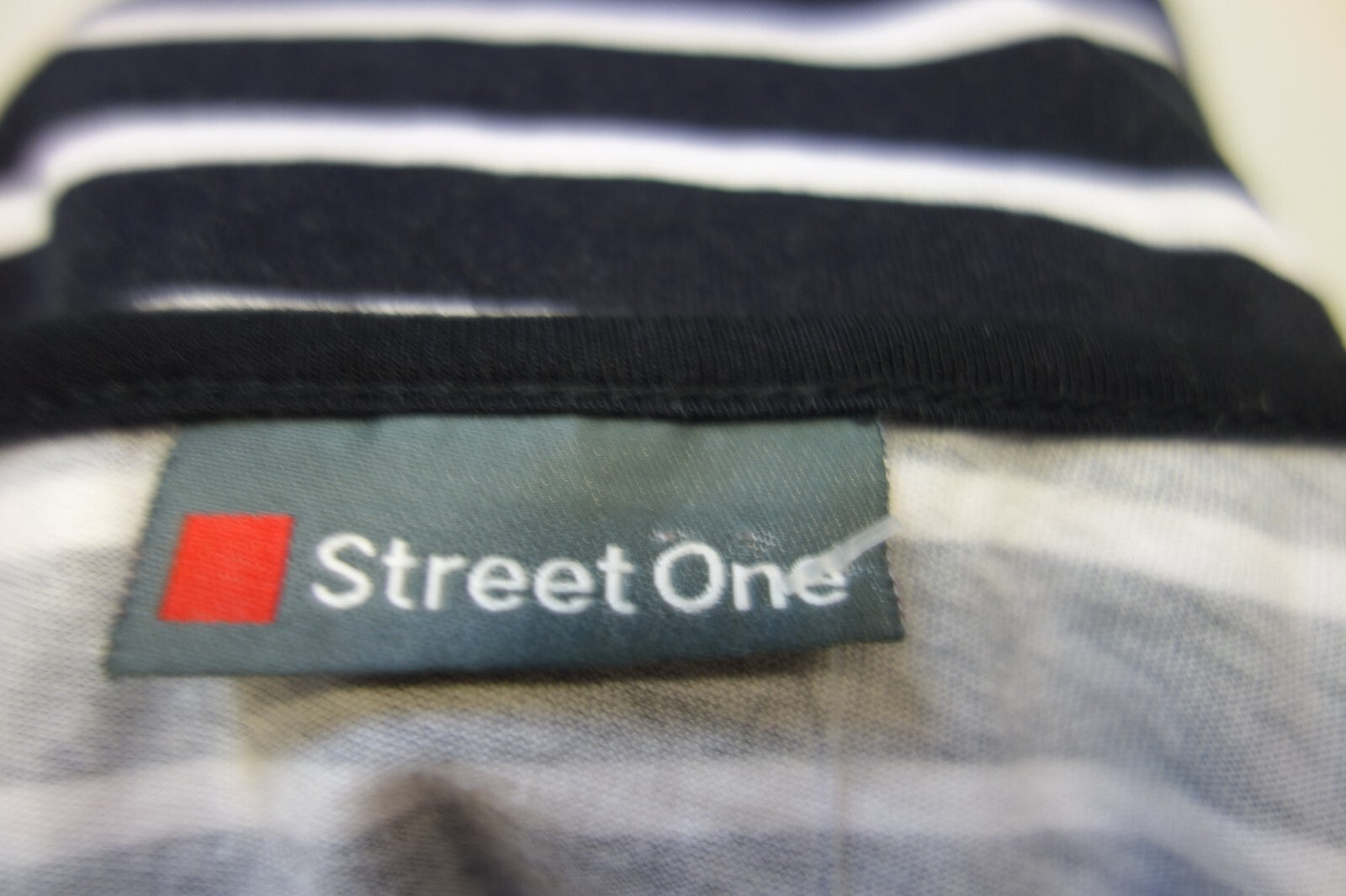 K3202 Damen Shirt von Street One, gestreift, gr. 343