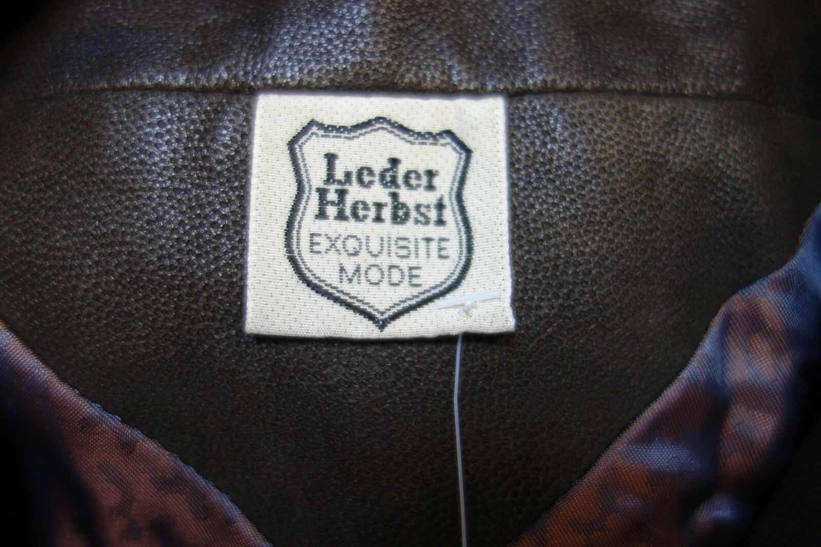EK0848 Leder Jacke in braun, GR 466