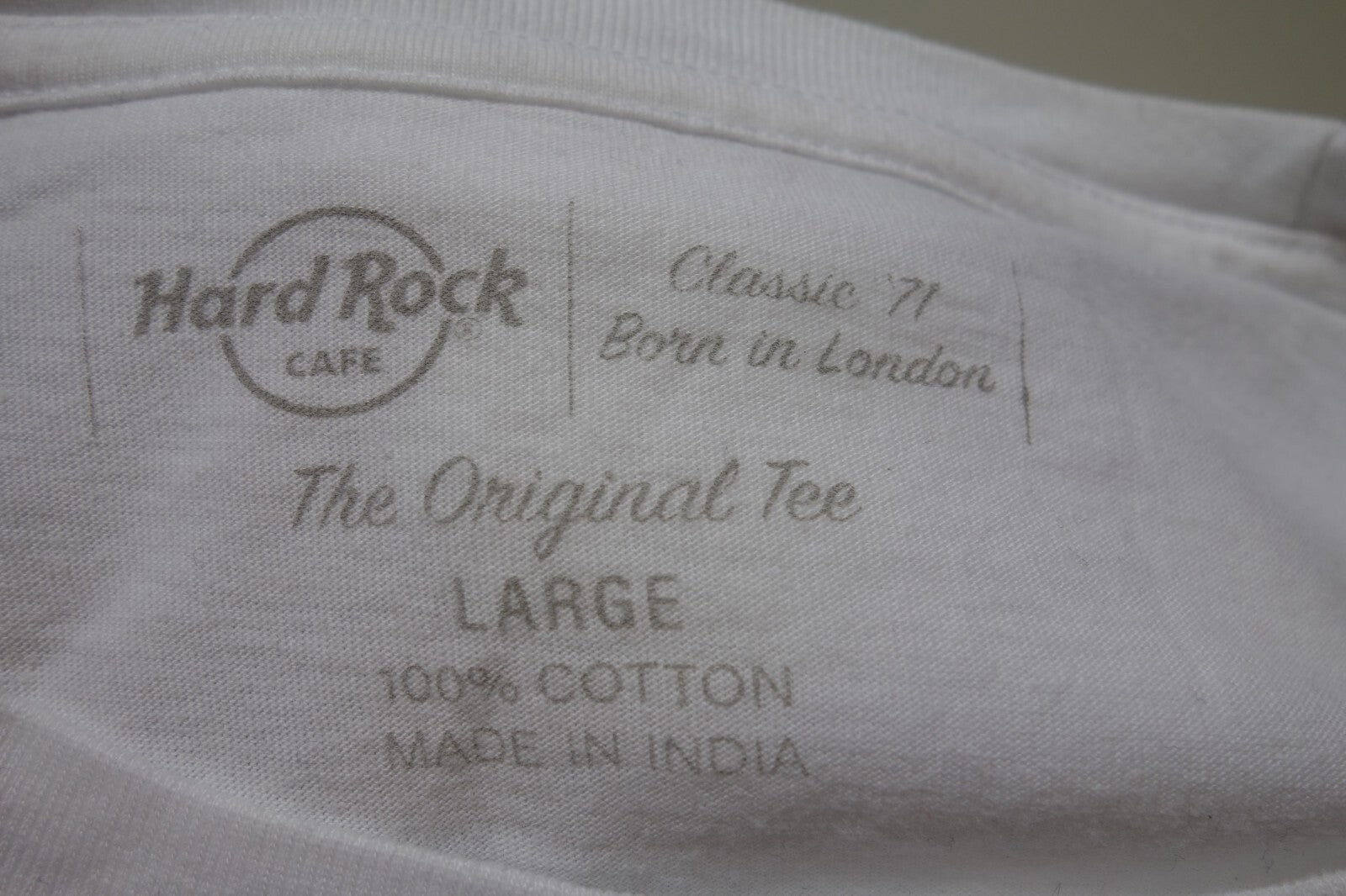 EK1913 Damen T-Shirt von Hard Rock Cafe, weiß, Gr. S4