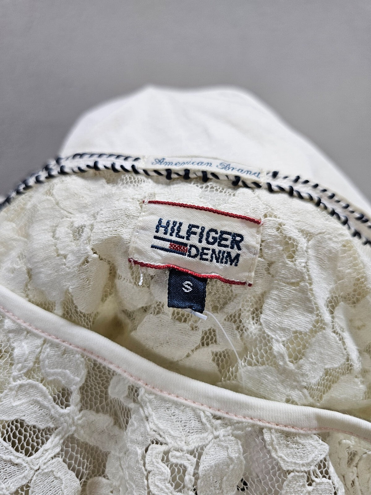 EK6195 Damen T-Shirt von Hilfiger, creme, Gr. S5