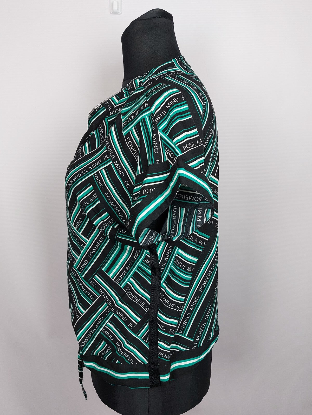 EK0910 Damen Bluse, schwarz/grün/weiß, Gr. 423