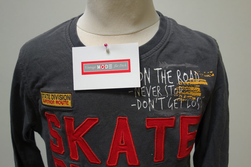 EK1810 Jungen Langarmshirt grau mit Aufdruck von C&A-Skate Nation, Größe 134/1401