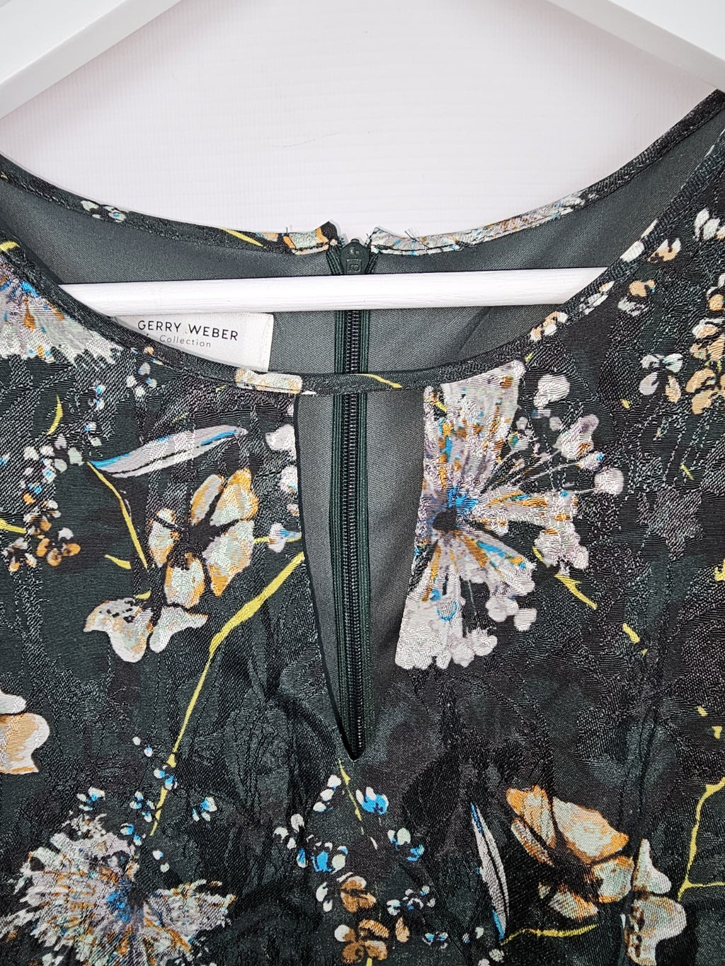 EK3720 Damen Kleid von Gerry Weber, Schwarz, Gr. 382
