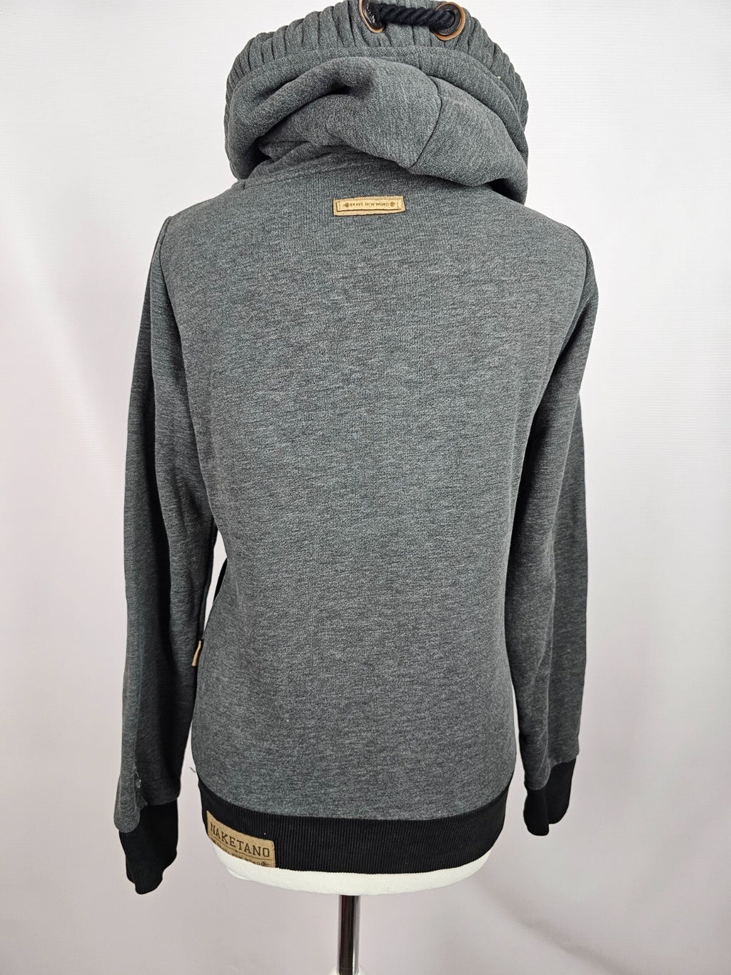 EK5688 Damen Pullover von Naketano, grau, Gr. S6