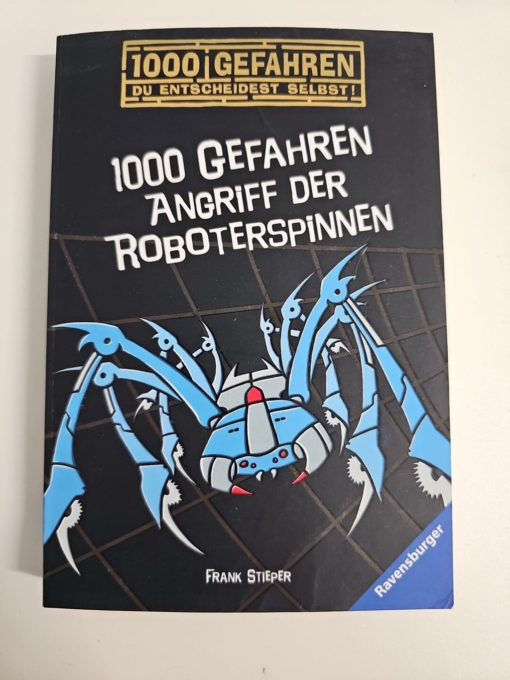 EB813 1000 Gefahren Angriff der Roboterspinnen von Stieper, Frank0