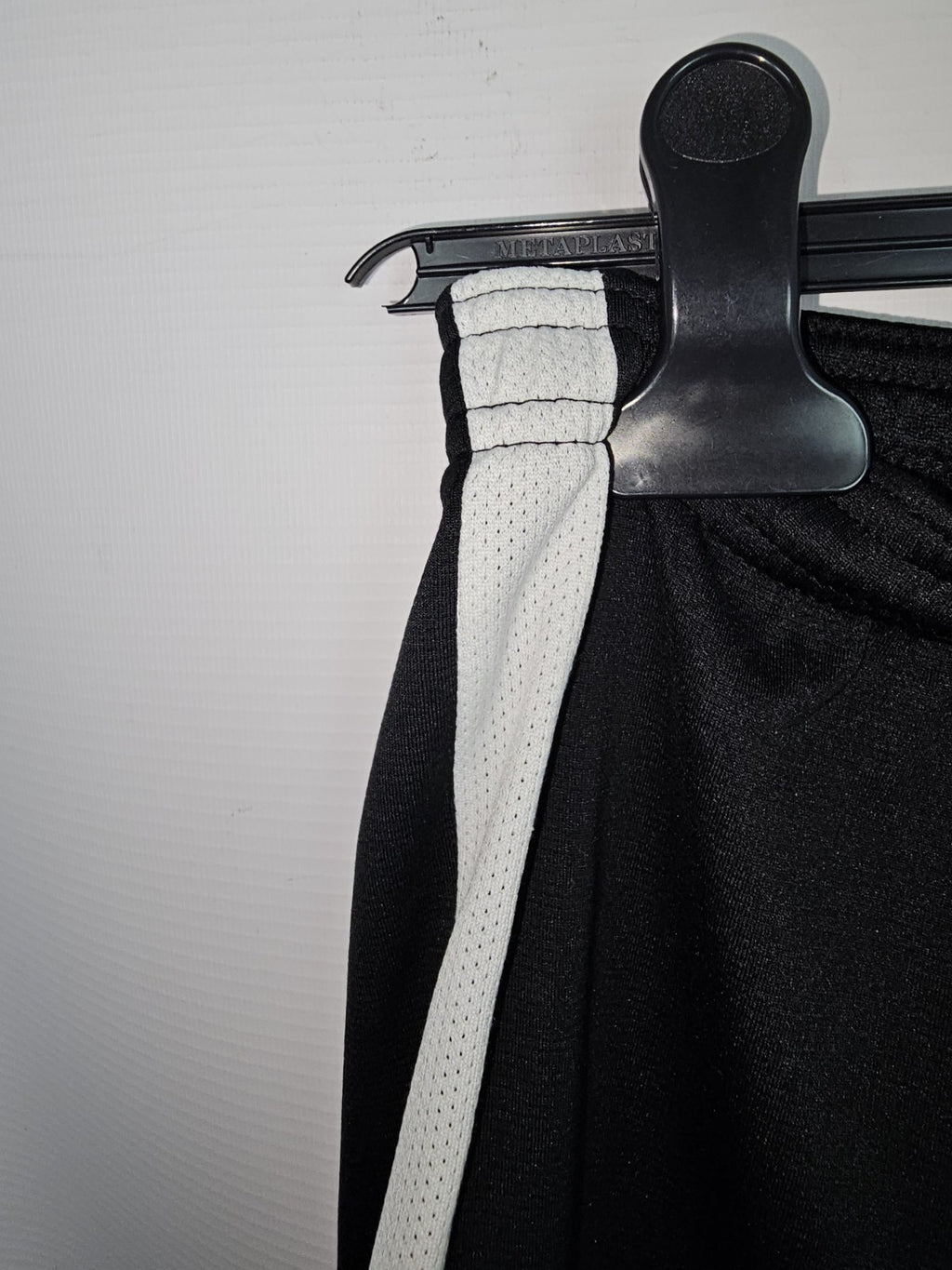EK8474 Damen Trainingsshorts von Nike, Schwarz, Gr. M5