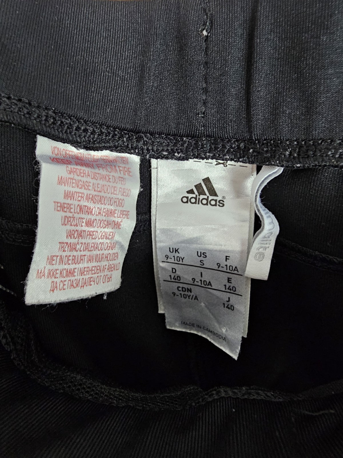 EK8221 Damen Shorts von Adidas, Schwarz, Gr. 1402