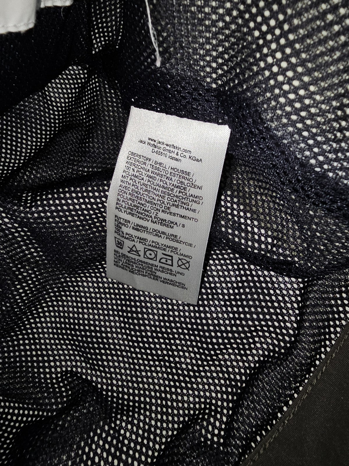 EK8731 Kinder Windjacke von Jack Wolfskin, Mehrfarbig, Gr. 1044