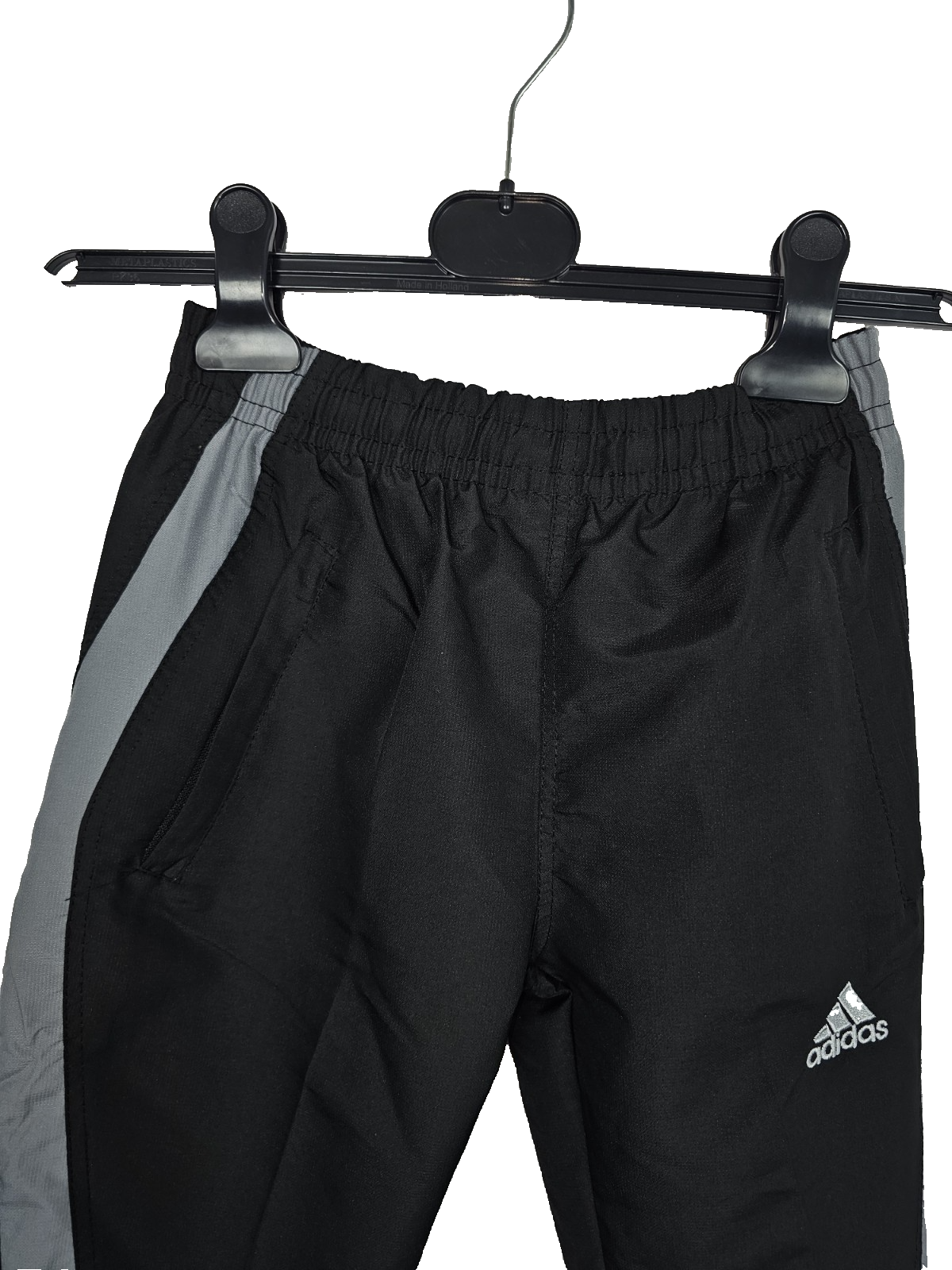 EK8237 Capri Hose von Adidas, Schwarz, Gr. S1
