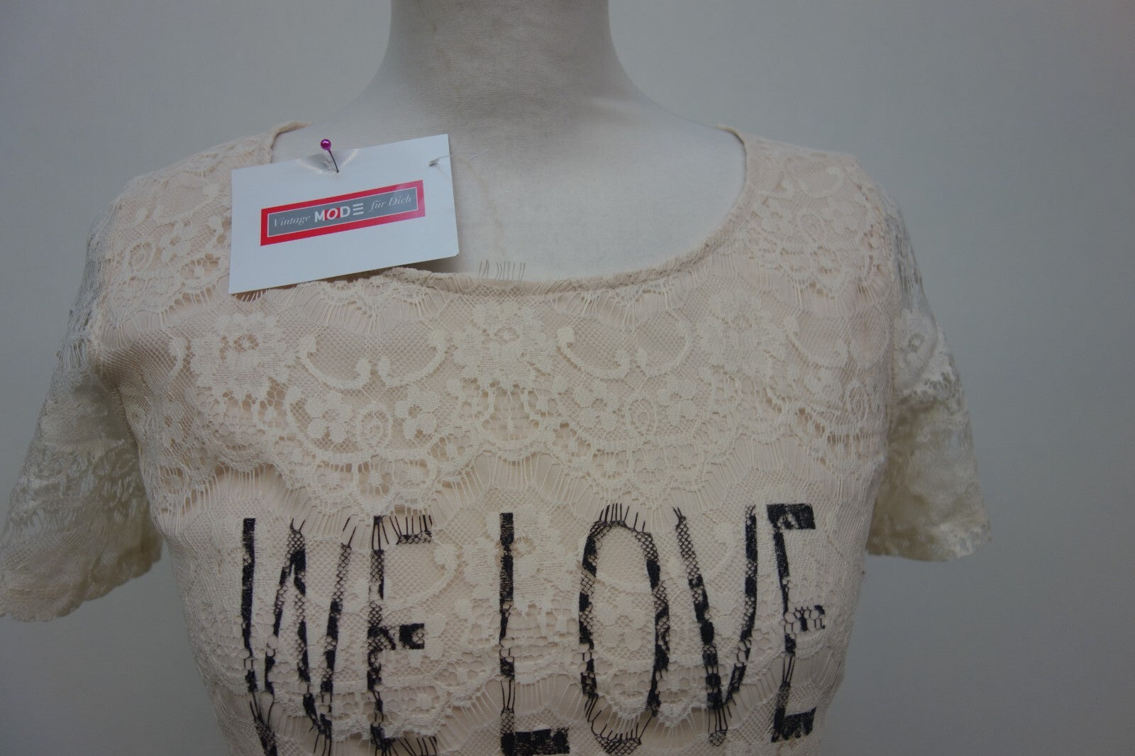 EK3327 Damen T-Shirt von Guess, beige, Gr. 362