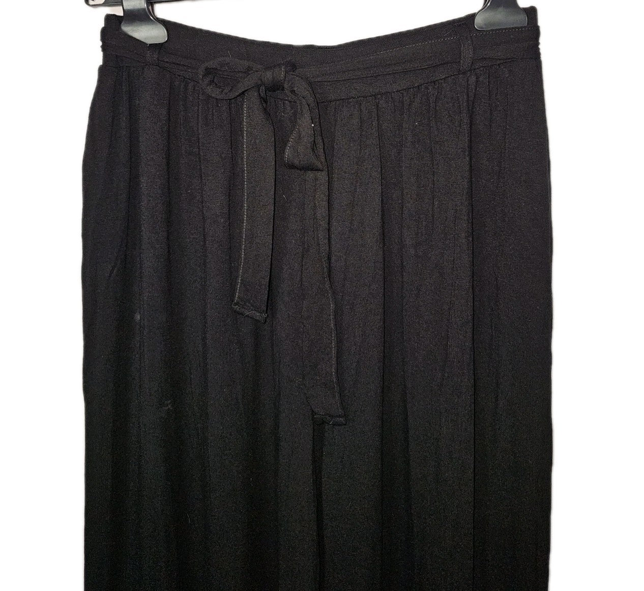 EK7531 Damen Jogginghose von Asos, schwarz, Gr.381