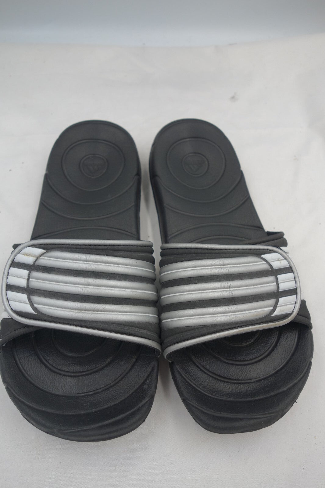 ES182 Kinder Schuhe von Adidas, schwarz, Gr.211