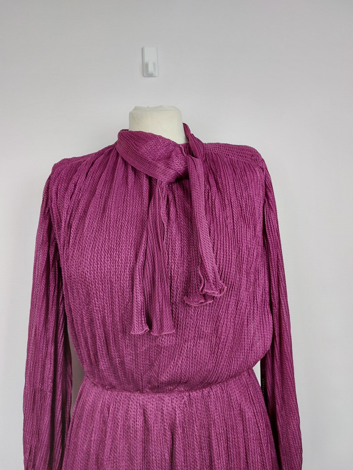 EK2486 Lila Schluppenkleid von FINK für Damen, Gr. 401
