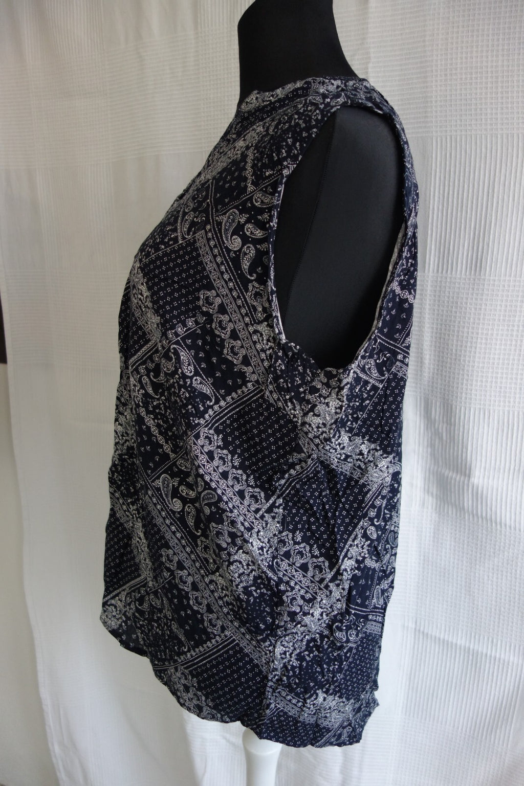 EK4266 Damen Bluse von Janina, schwarz, Gr.481