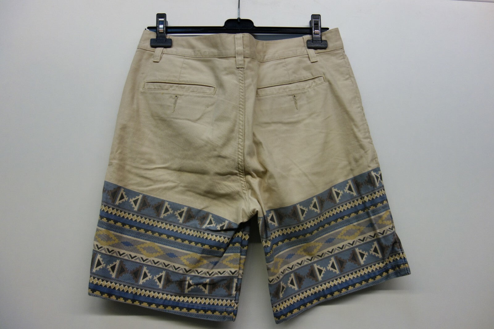 EK0550 Damen Shorts von asos, beige, W32 (81cm)3