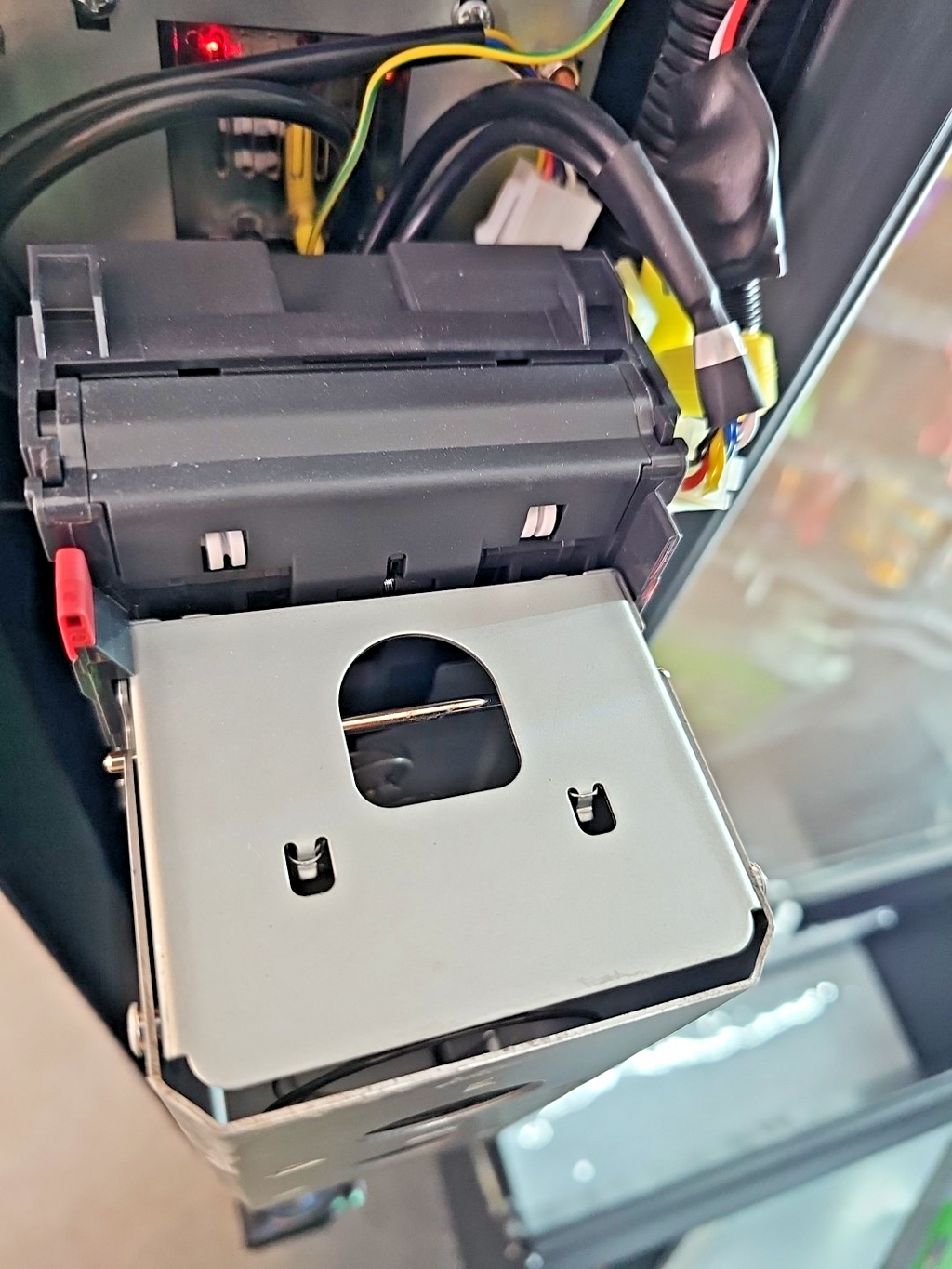 Snack Automat   mit Kartenzahlung Münzwechsler  und  Geldscheinen tolles Design15